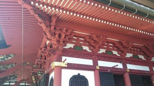身延山久遠寺の本堂のきらびやかな装飾